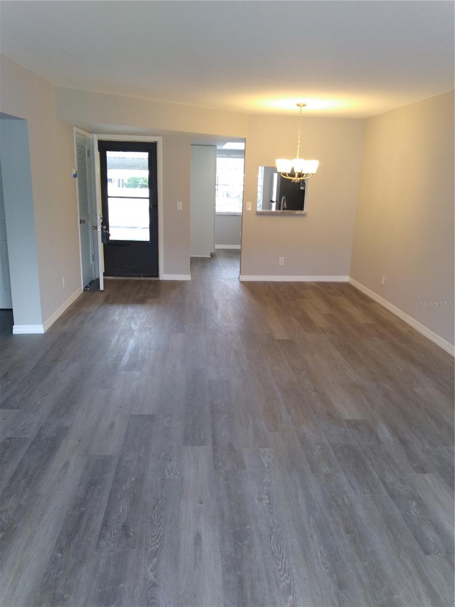 Image 11 of 16 For 1415 Doolittle Lane 104