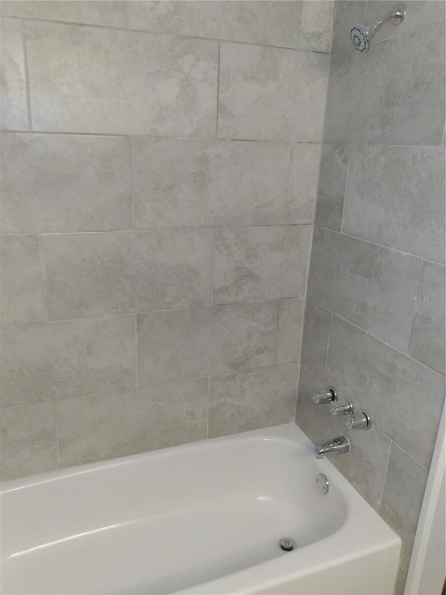 Image 15 of 16 For 1415 Doolittle Lane 104