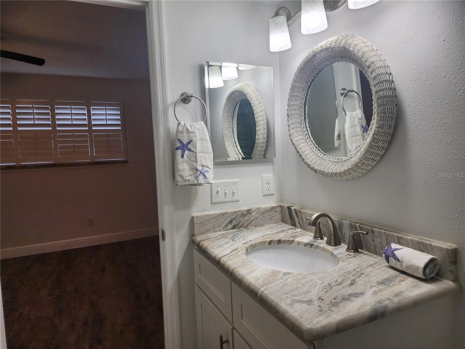 Image 21 of 28 For 802 Hidden Harbour Drive