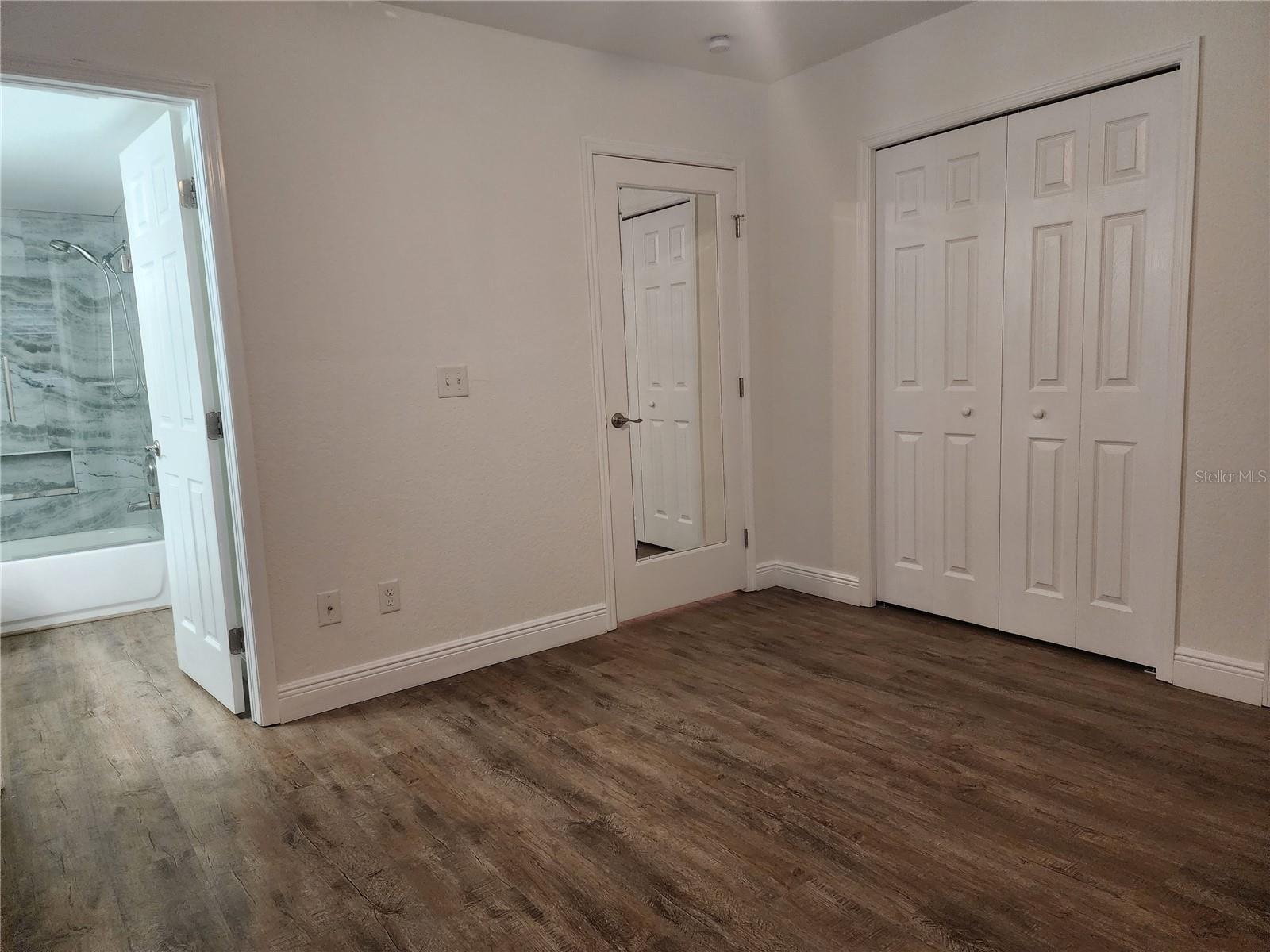 Image 23 of 28 For 802 Hidden Harbour Drive