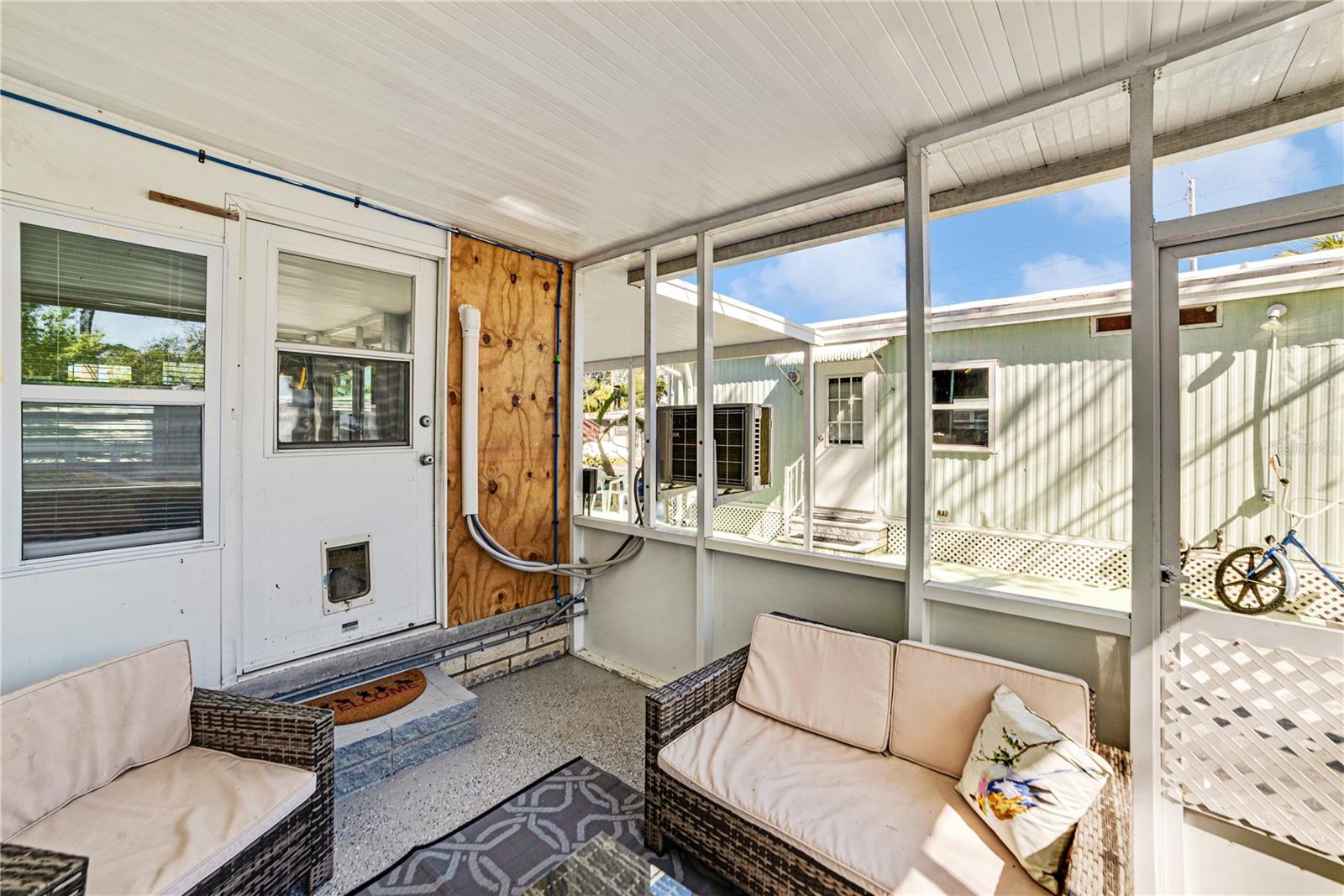 Image 12 of 41 For 4271 85th Way N 5