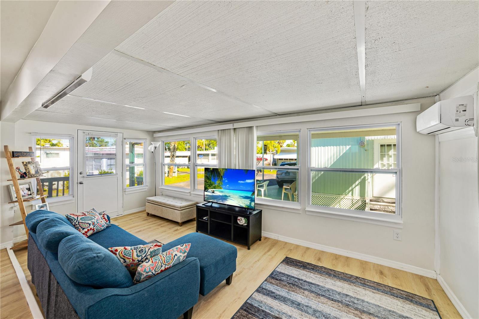 Image 16 of 41 For 4271 85th Way N 5