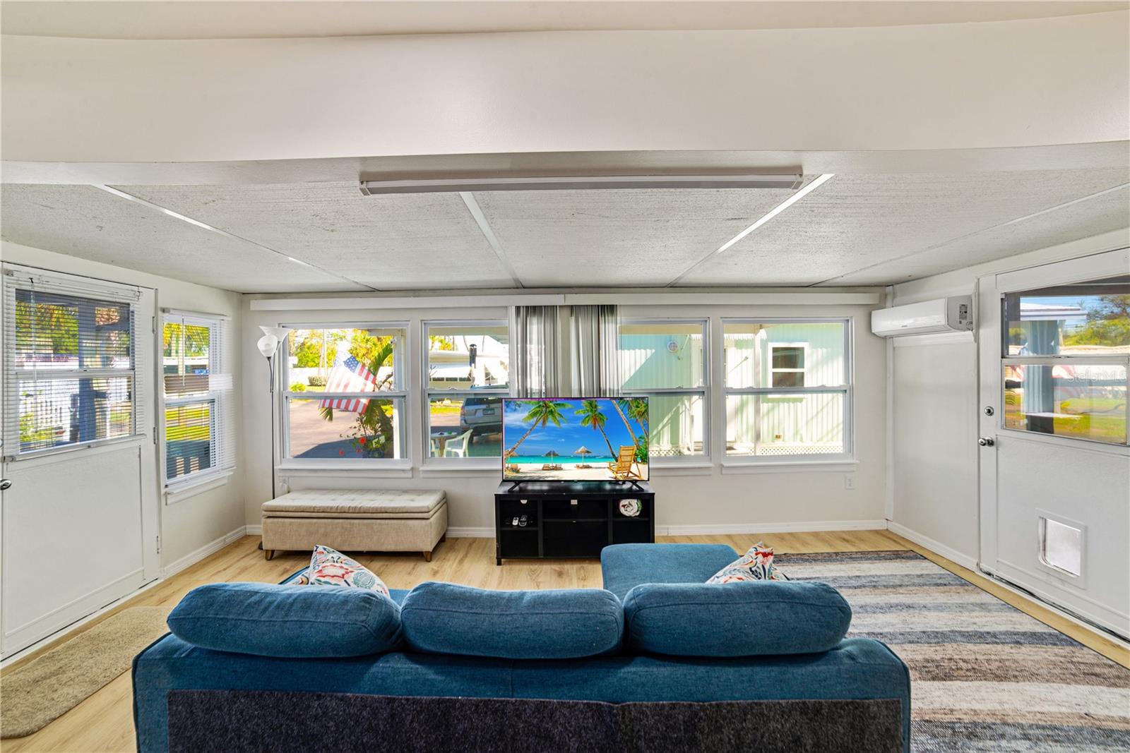 Image 19 of 41 For 4271 85th Way N 5