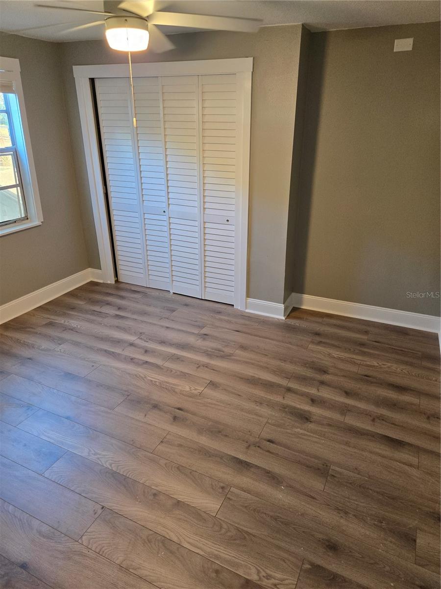 Image 18 of 27 For 101 Lemon Street 1