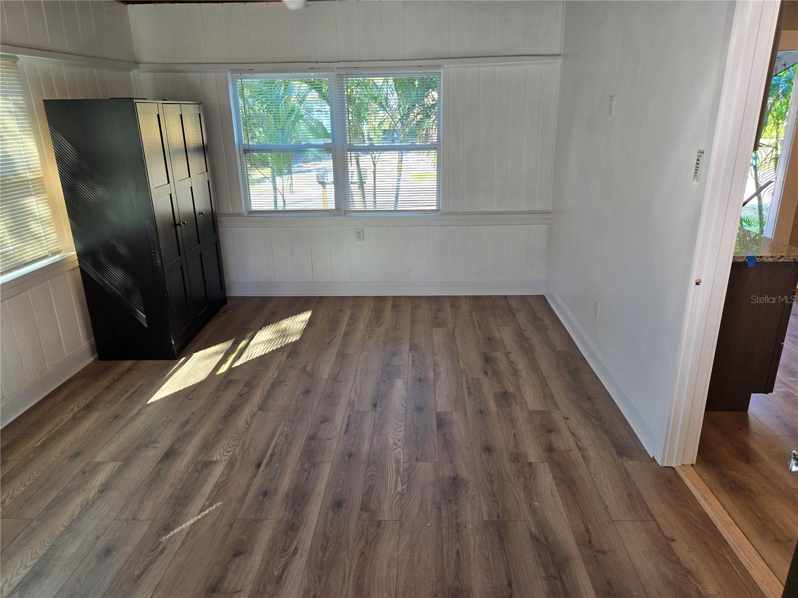 Image 23 of 27 For 101 Lemon Street 1