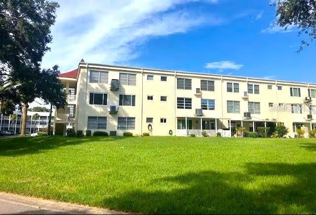 Image 4 of 59 For 2451 Canadian Way 59