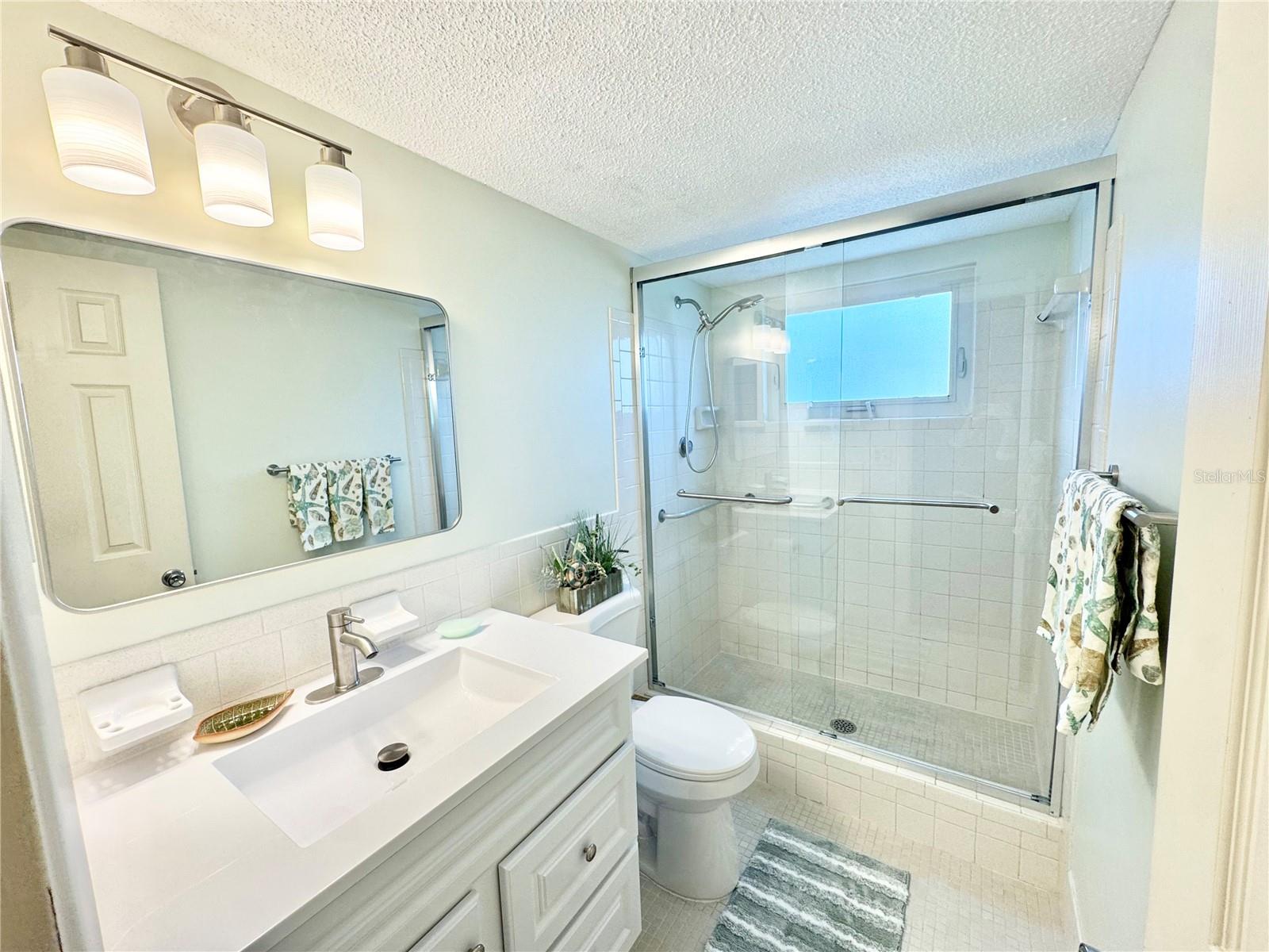 Image 13 of 33 For 5725 12th Avenue N 201d