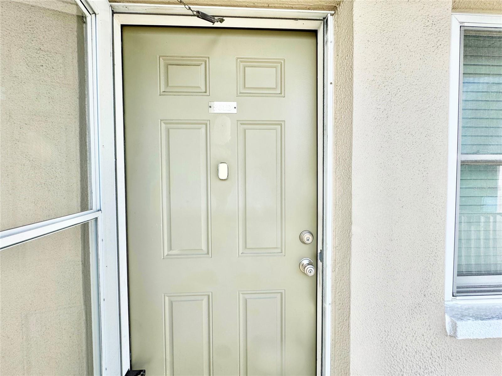 Image 4 of 33 For 5725 12th Avenue N 201d