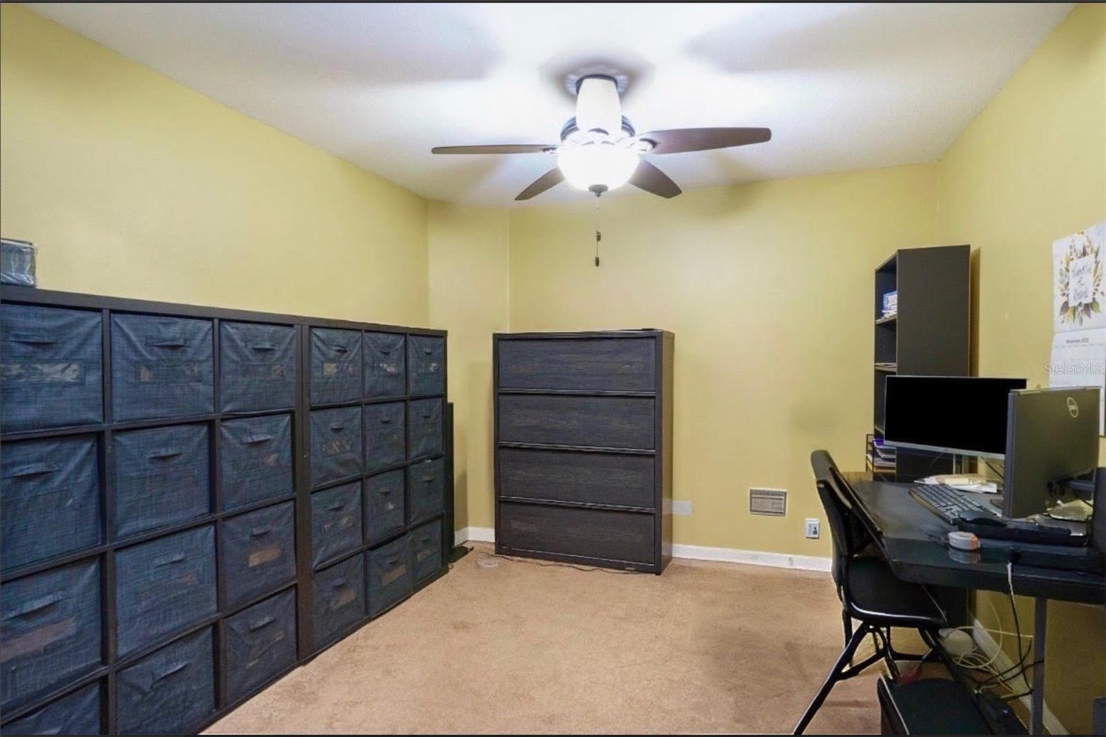 Image 12 of 20 For 3869 Island Way