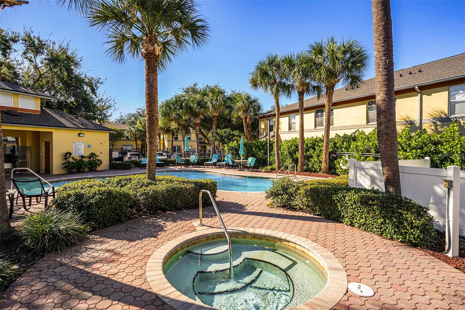 Image 16 of 20 For 3869 Island Way