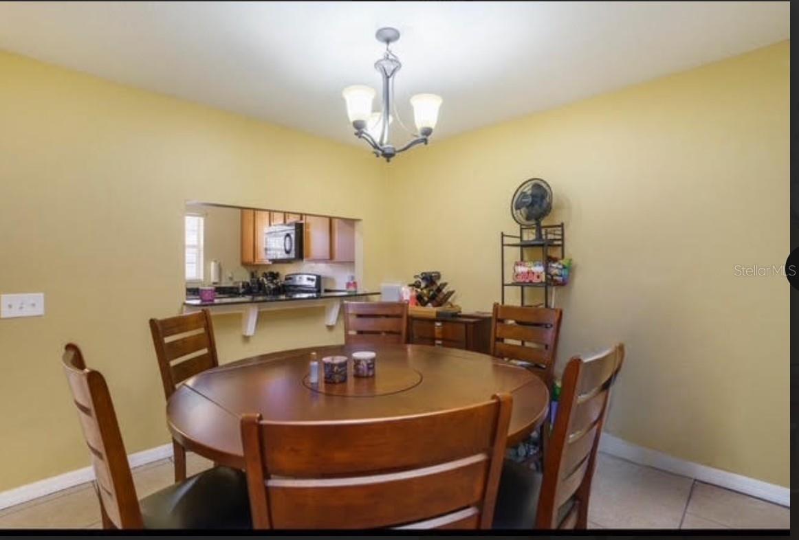 Image 4 of 20 For 3869 Island Way