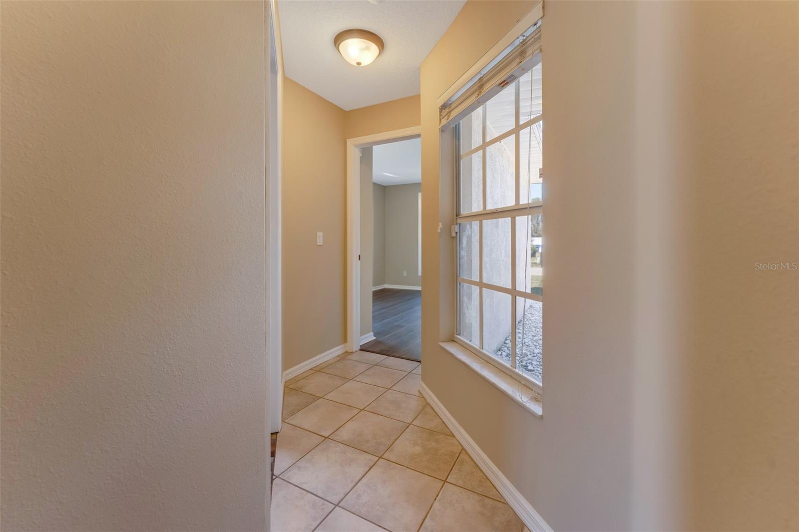 Listing photo id 5 for 1442 Lake Shore Ranch Drive