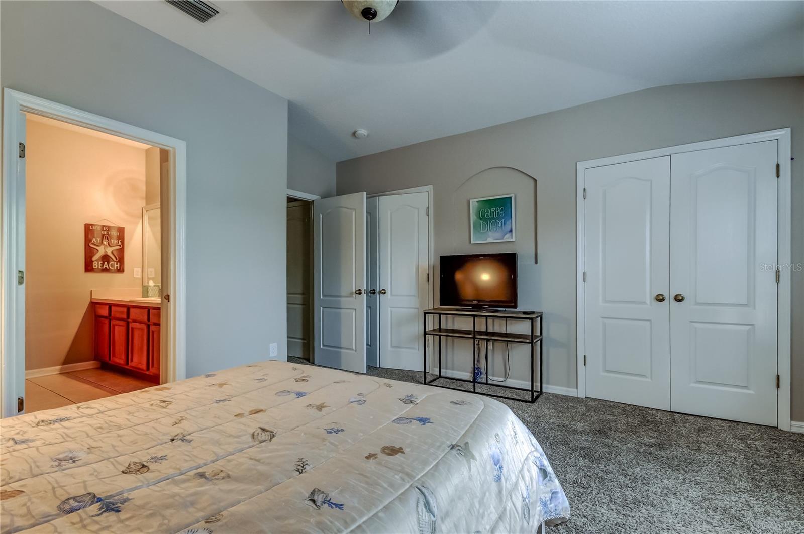 Image 27 of 65 For 1138 Hillhurst Drive