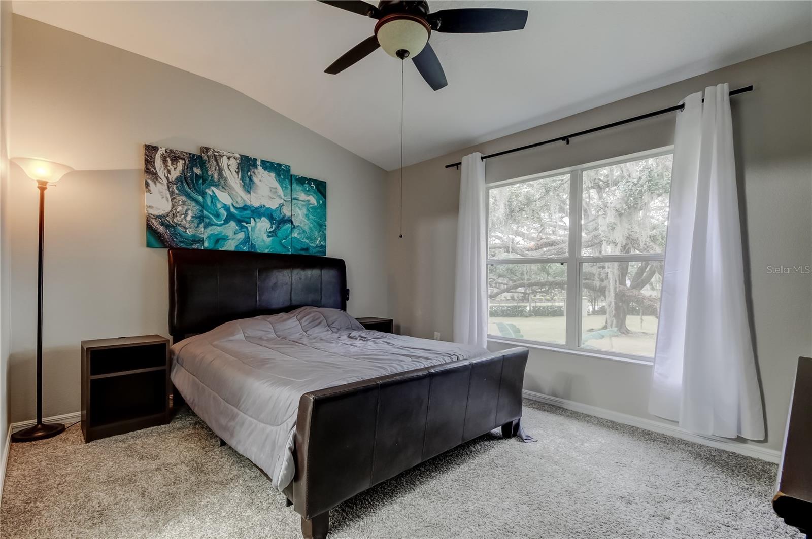 Image 33 of 65 For 1138 Hillhurst Drive