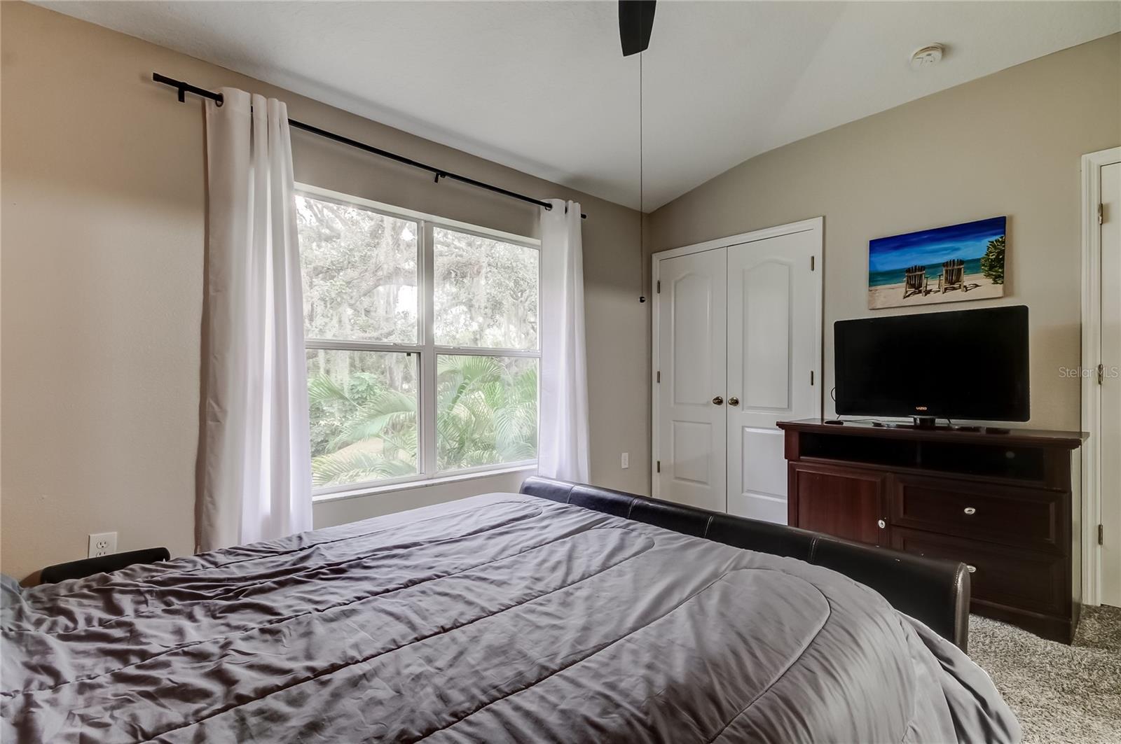 Image 34 of 65 For 1138 Hillhurst Drive