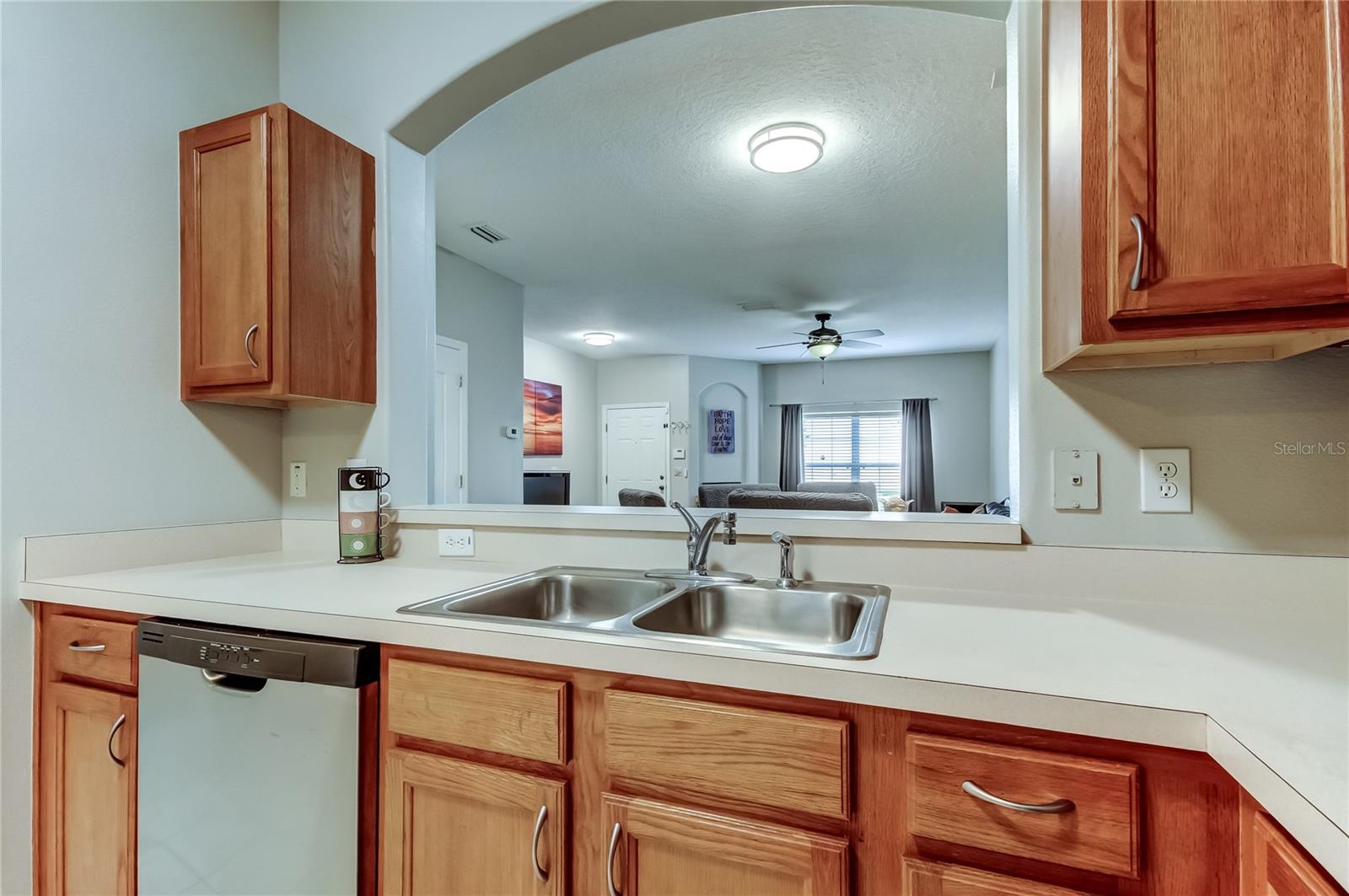 Image 48 of 65 For 1138 Hillhurst Drive