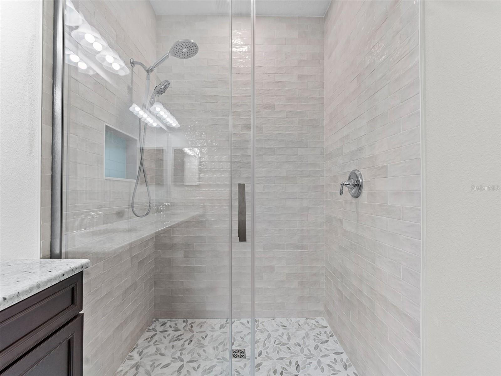 Image 19 of 37 For 26399 Limestone Springs Way