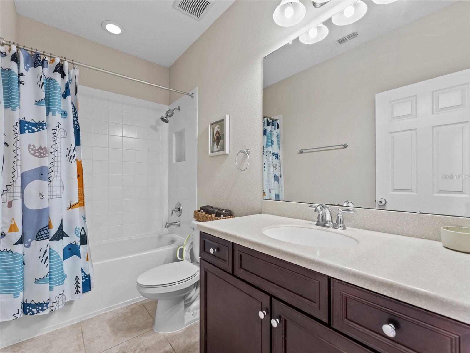 Image 23 of 37 For 26399 Limestone Springs Way