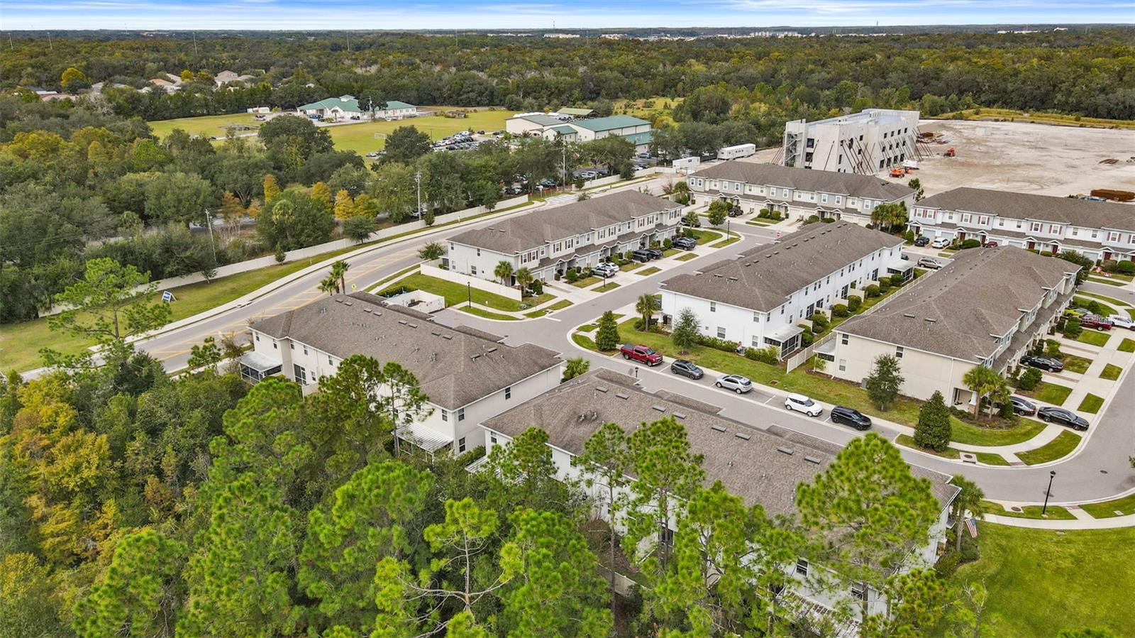 Image 32 of 37 For 26399 Limestone Springs Way