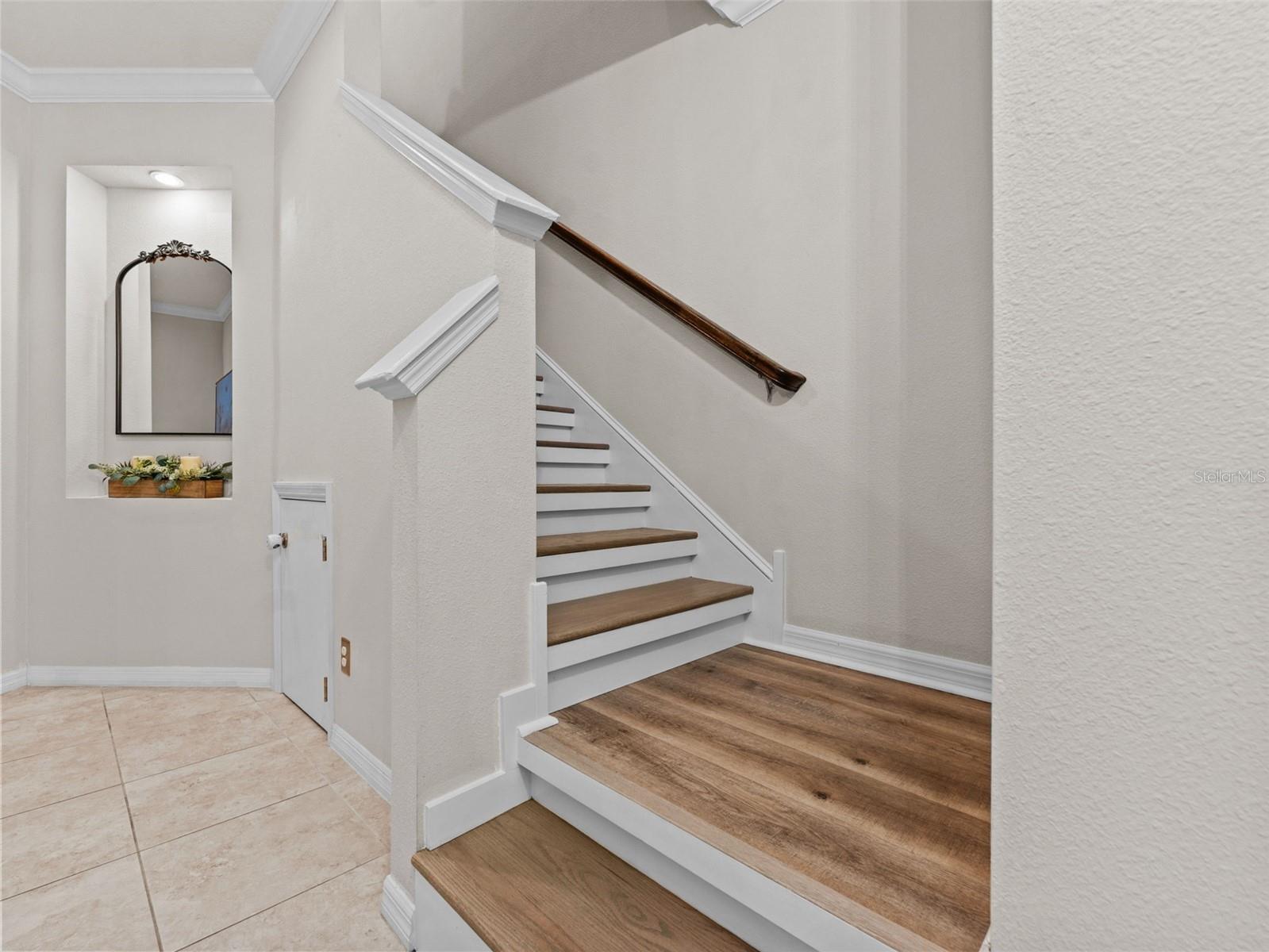 Image 9 of 37 For 26399 Limestone Springs Way