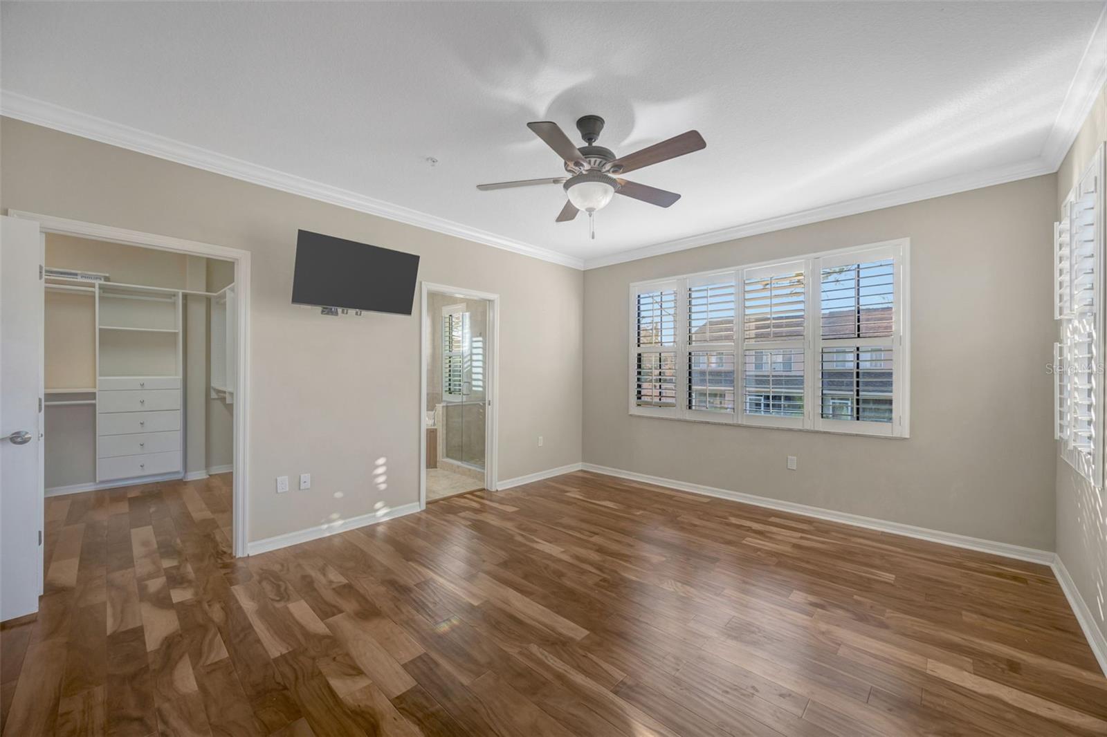 Image 29 of 81 For 9610 Bay Grove Lane