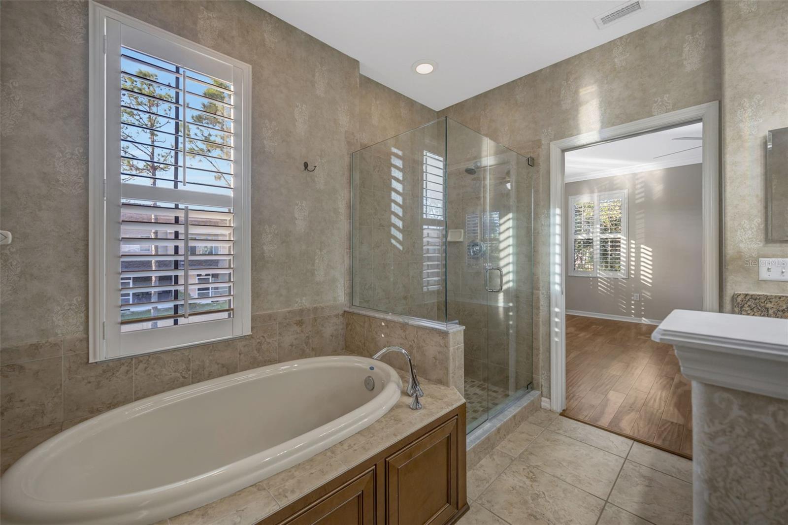 Image 36 of 81 For 9610 Bay Grove Lane