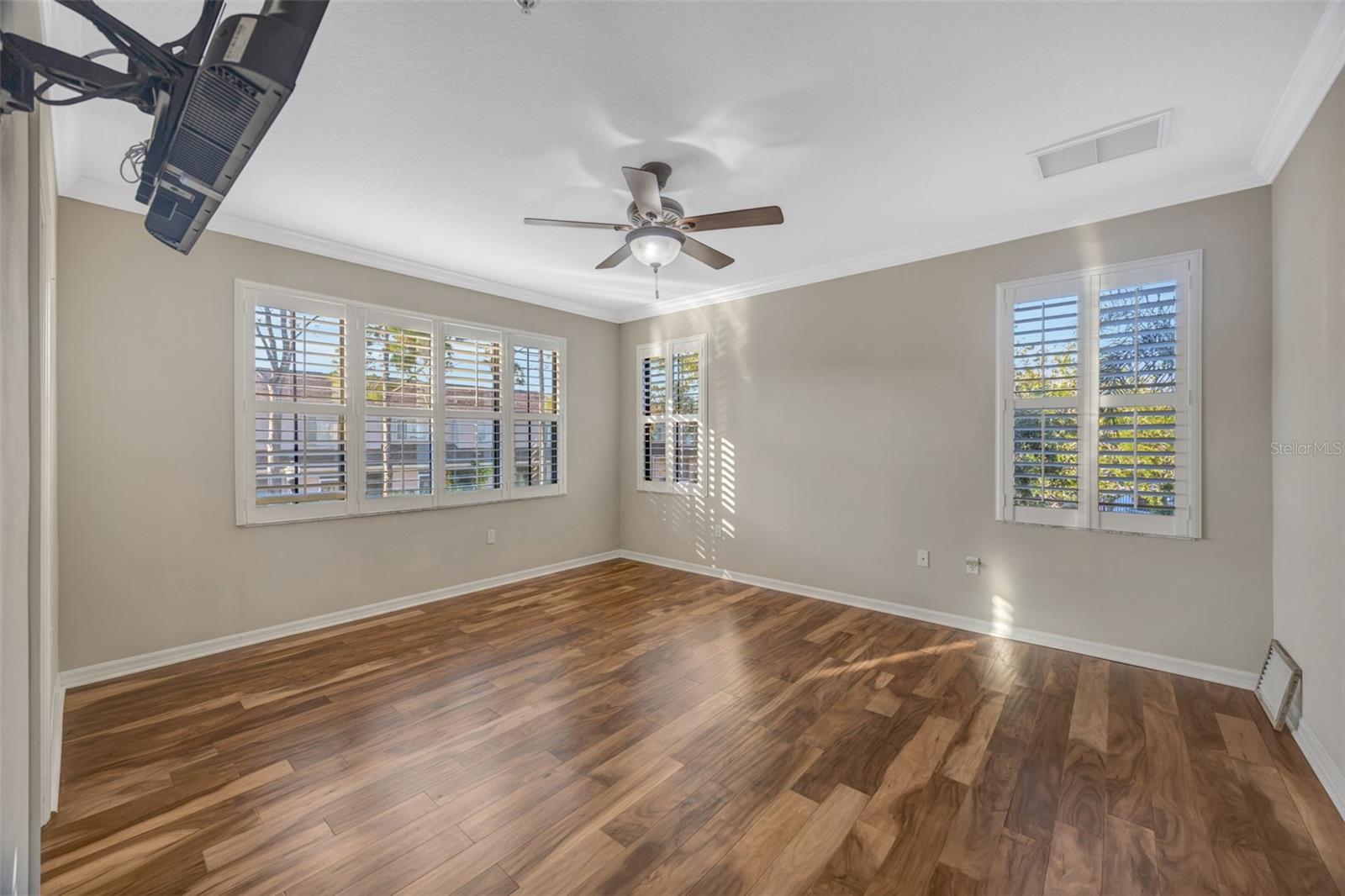 Image 4 of 81 For 9610 Bay Grove Lane