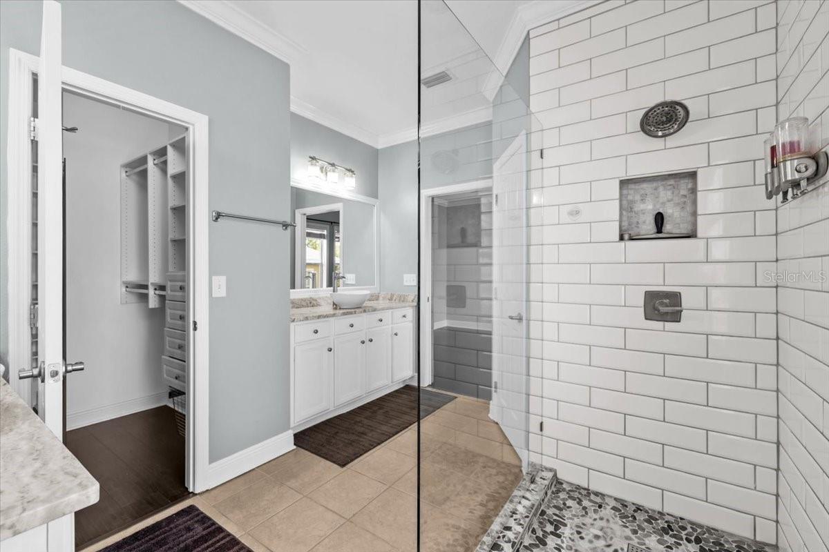 Image 32 of 55 For 14517 Cotswolds Drive