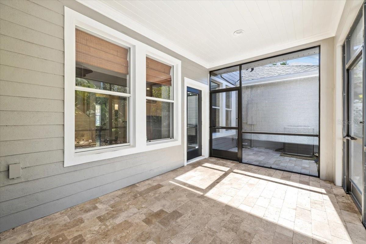 Image 36 of 55 For 14517 Cotswolds Drive