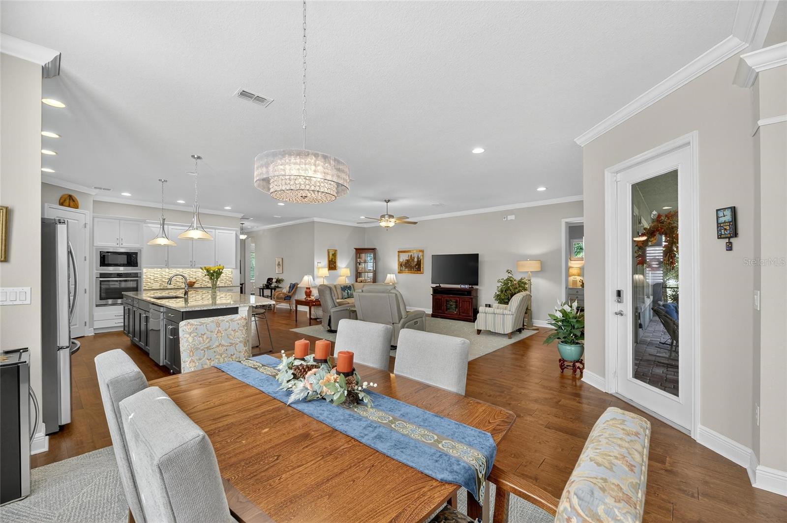 Image 38 of 55 For 6002 Sparrowhead Way