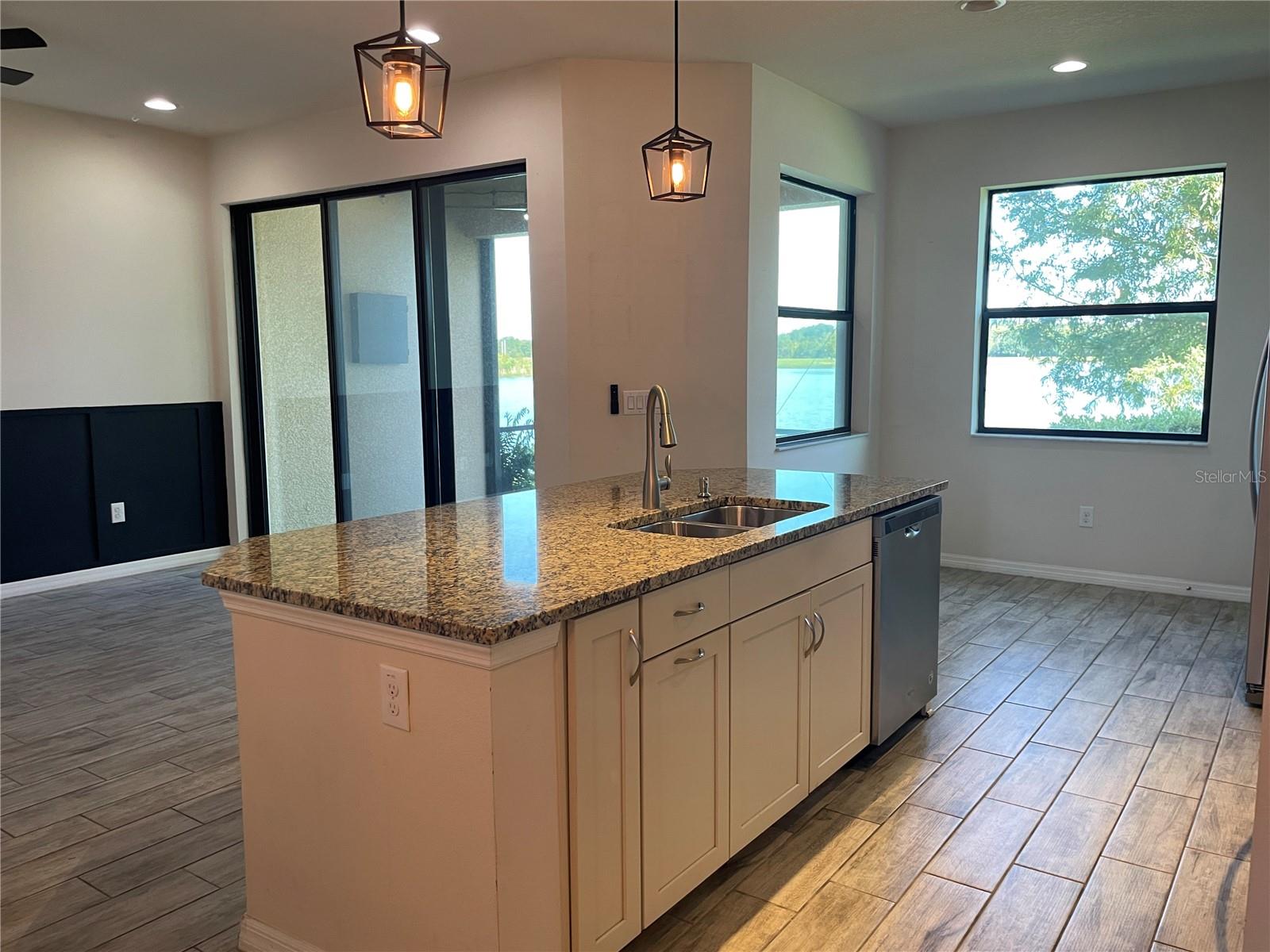 Image 11 of 47 For 4671 Wandering Way