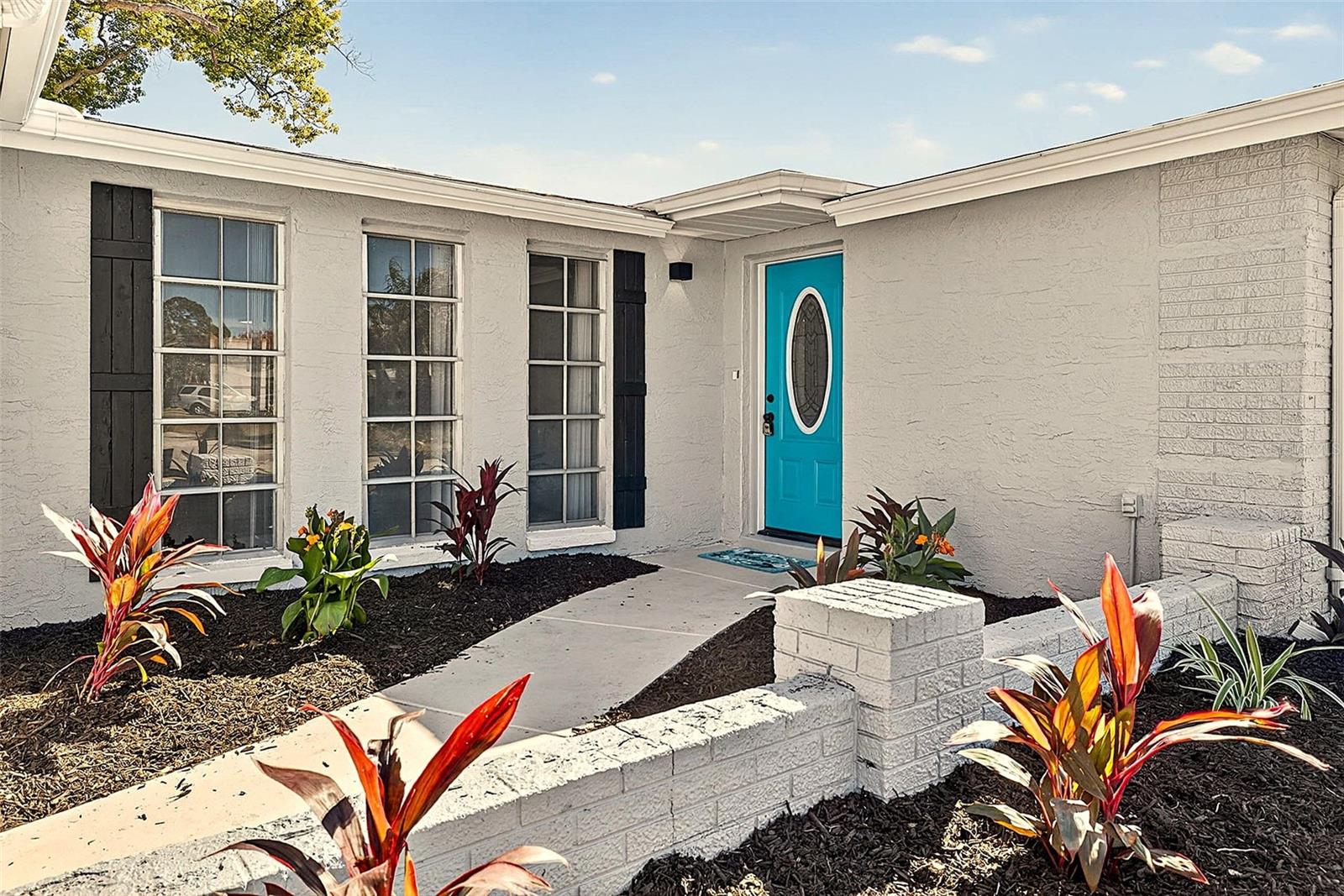 Image 4 of 26 For 11120 Tamarix Avenue