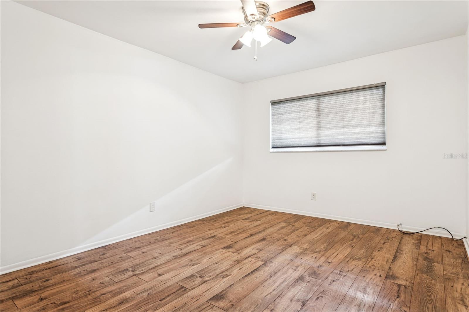 Image 16 of 25 For 4606 Gray Street 105