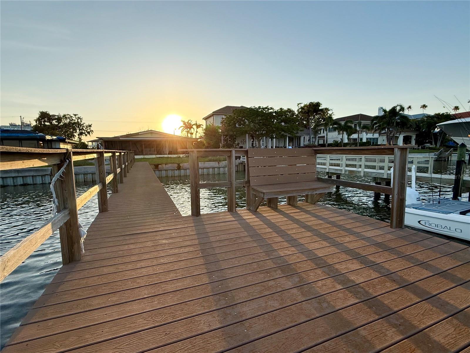 Image 40 of 41 For 3227 Bayshore Boulevard Ne