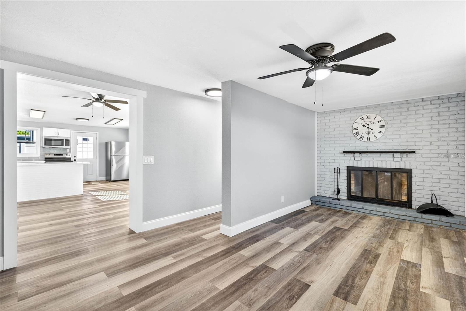 Image 6 of 15 For 9254 86th Street