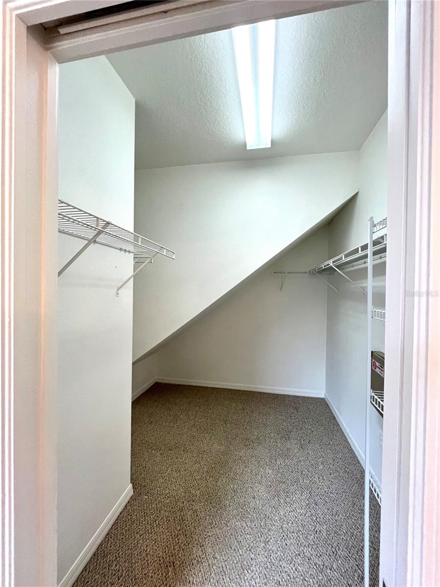 Image 13 of 34 For 15902 Cedar Elm Terrace