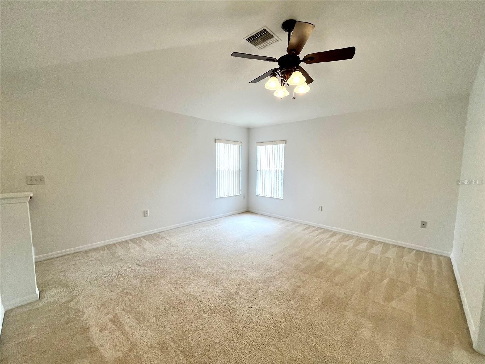 Image 25 of 34 For 15902 Cedar Elm Terrace