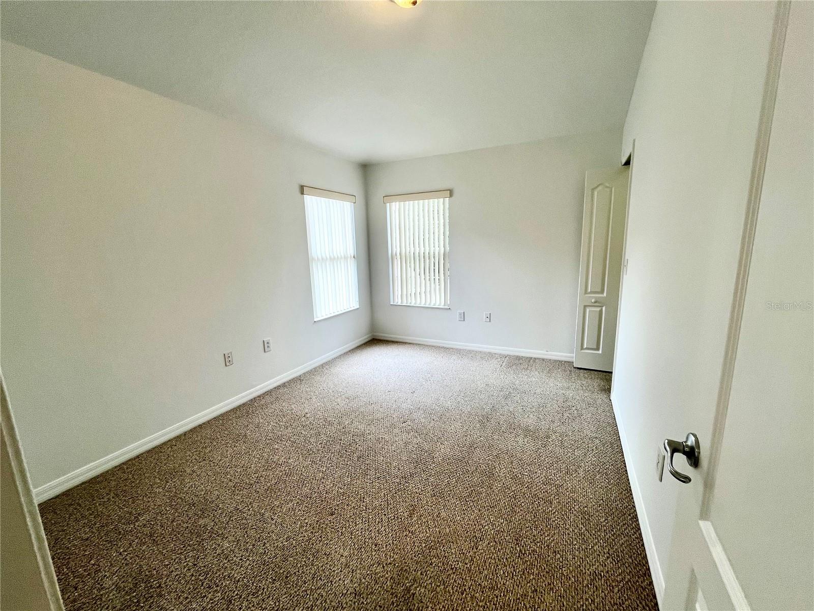 Image 26 of 34 For 15902 Cedar Elm Terrace