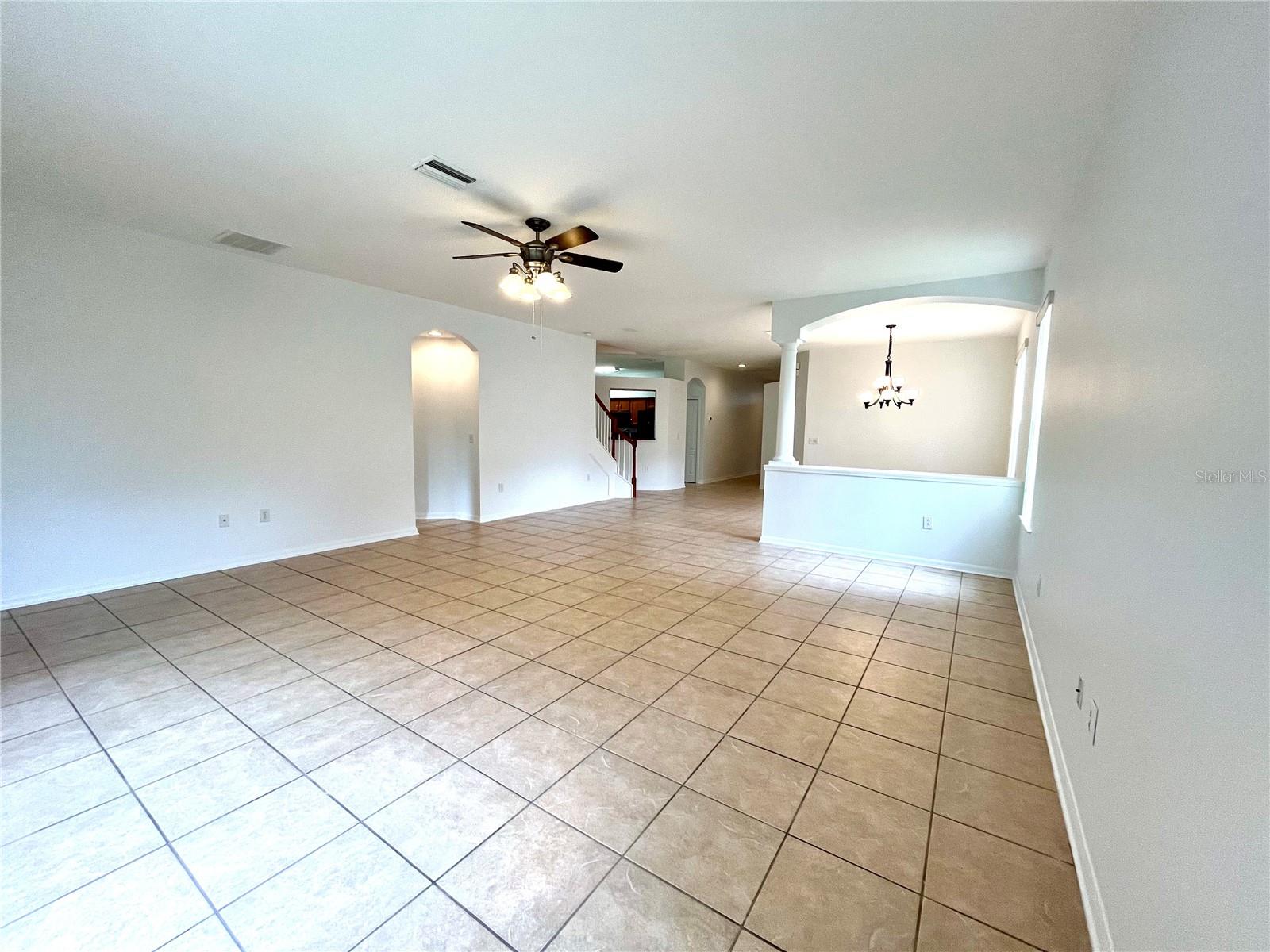 Image 5 of 34 For 15902 Cedar Elm Terrace