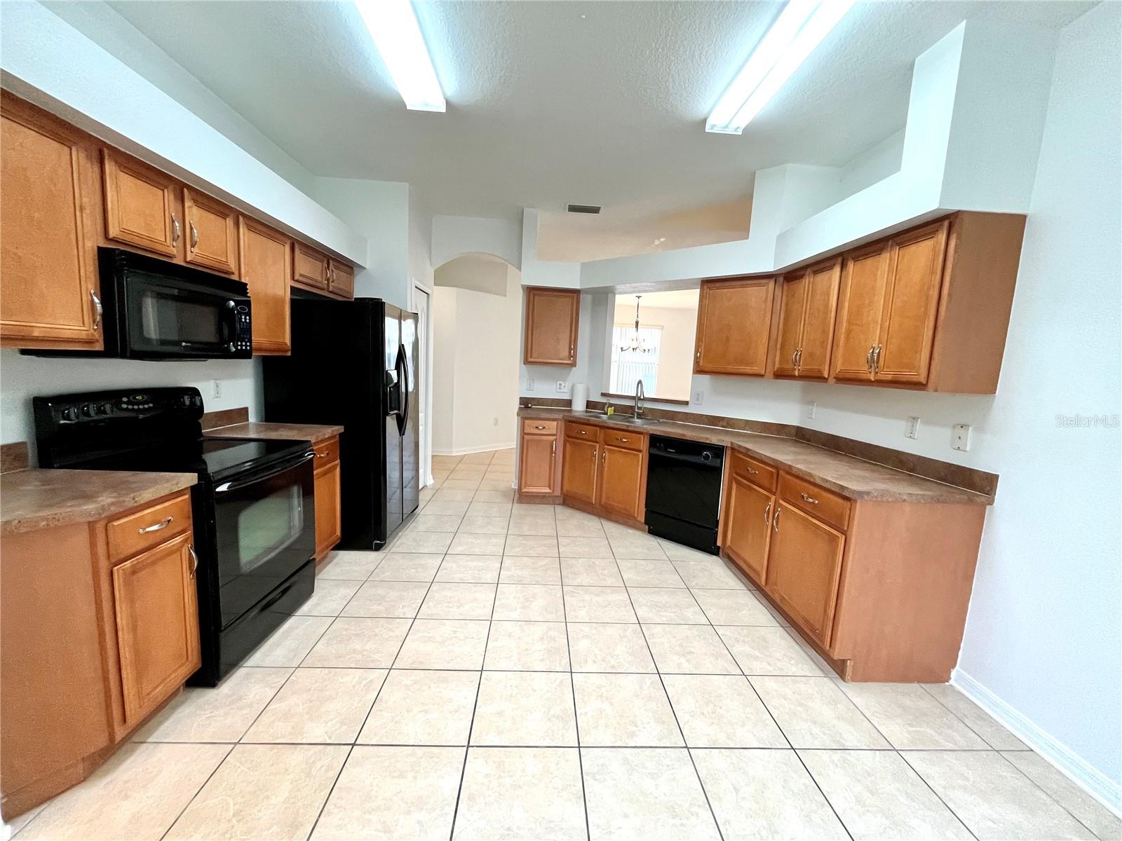 Image 6 of 34 For 15902 Cedar Elm Terrace