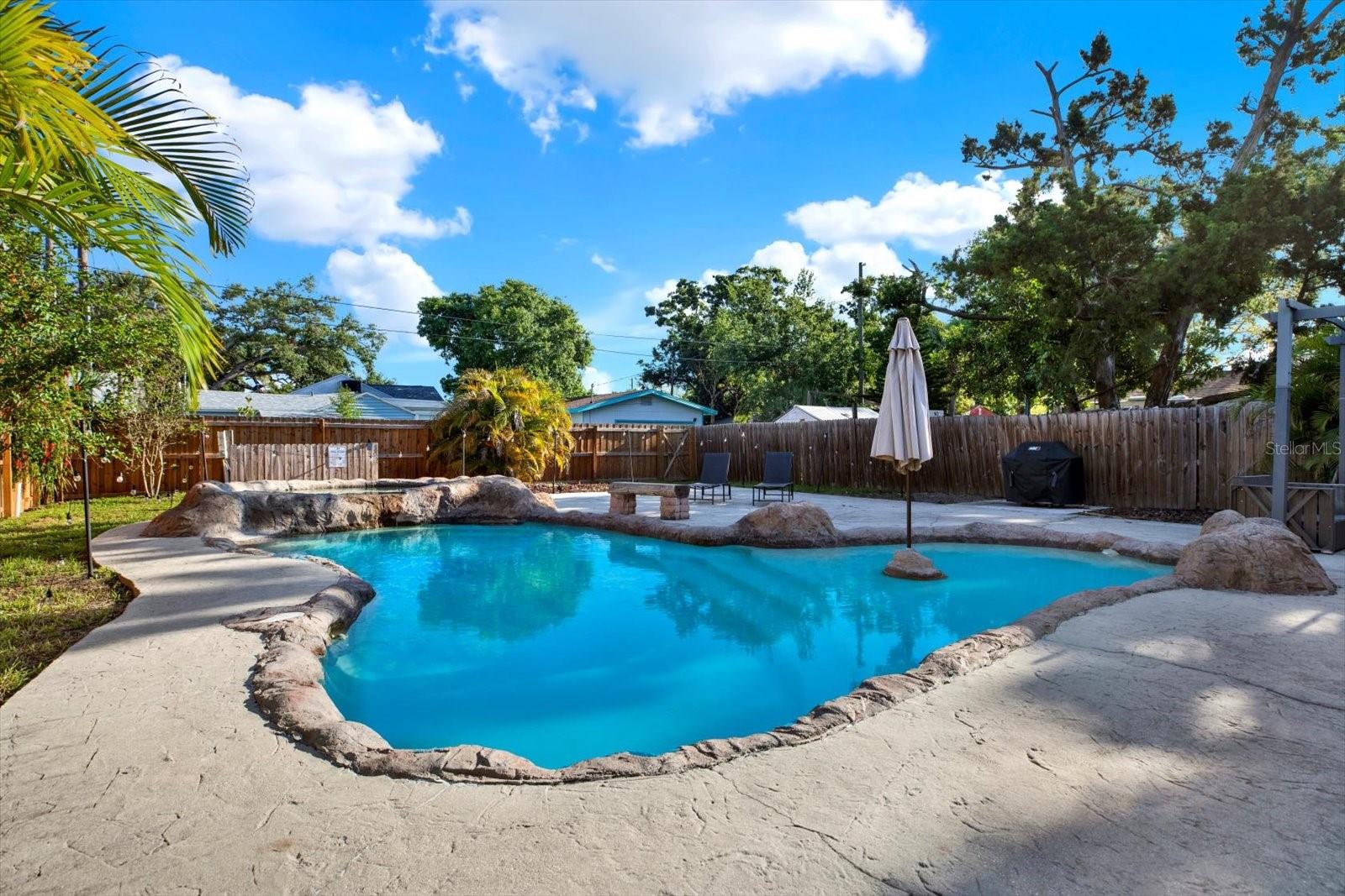 Image 5 of 7 For 5613 19th Avenue S