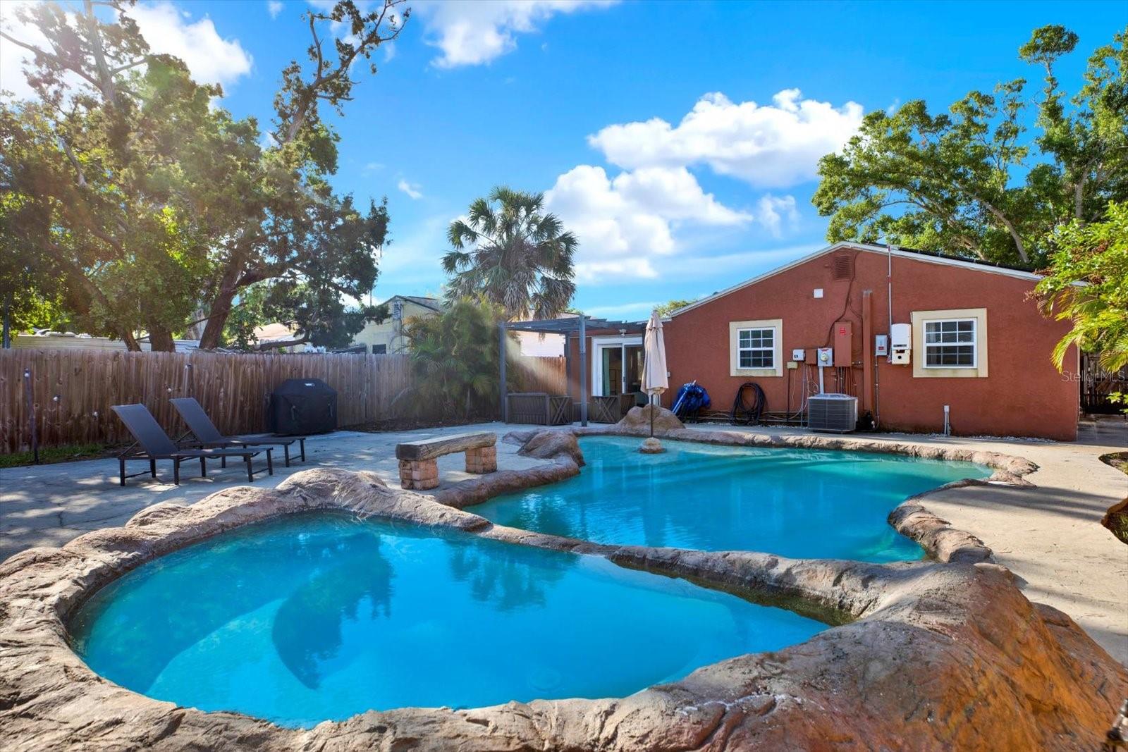 Image 7 of 7 For 5613 19th Avenue S