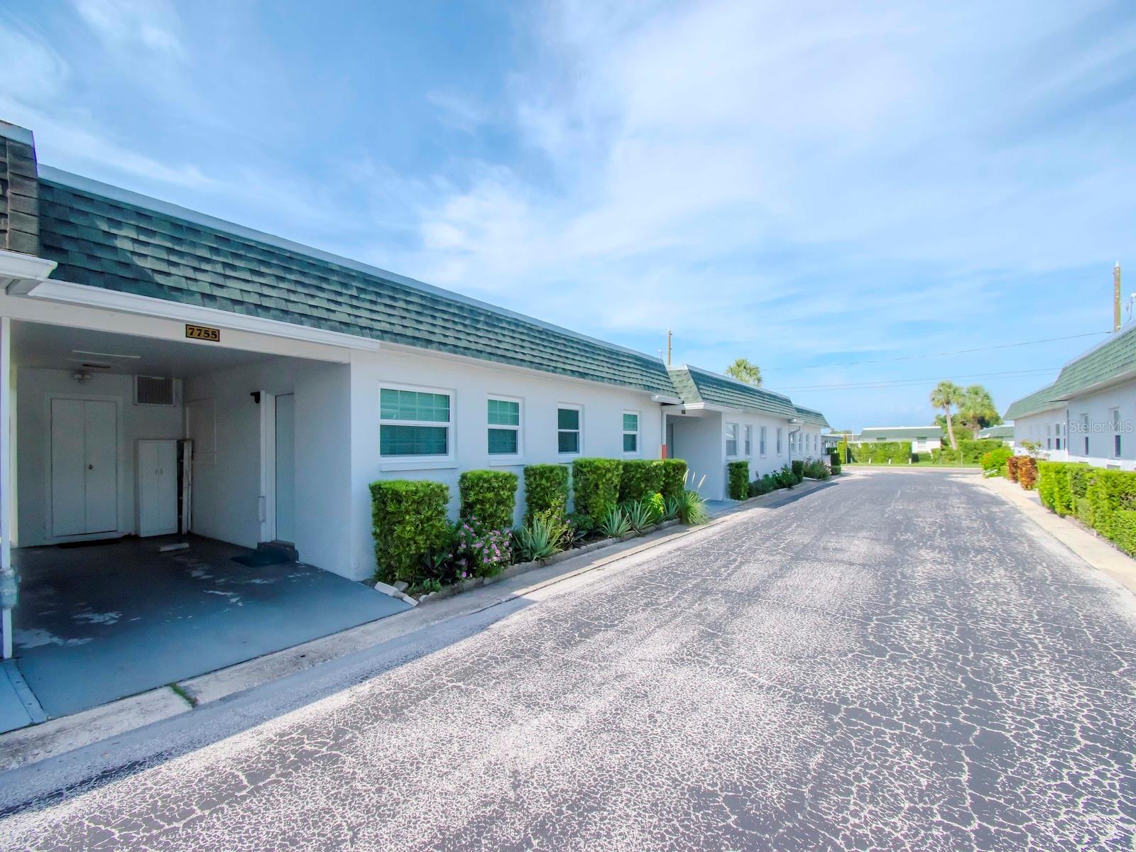 Image 22 of 29 For 7755 39th Avenue N