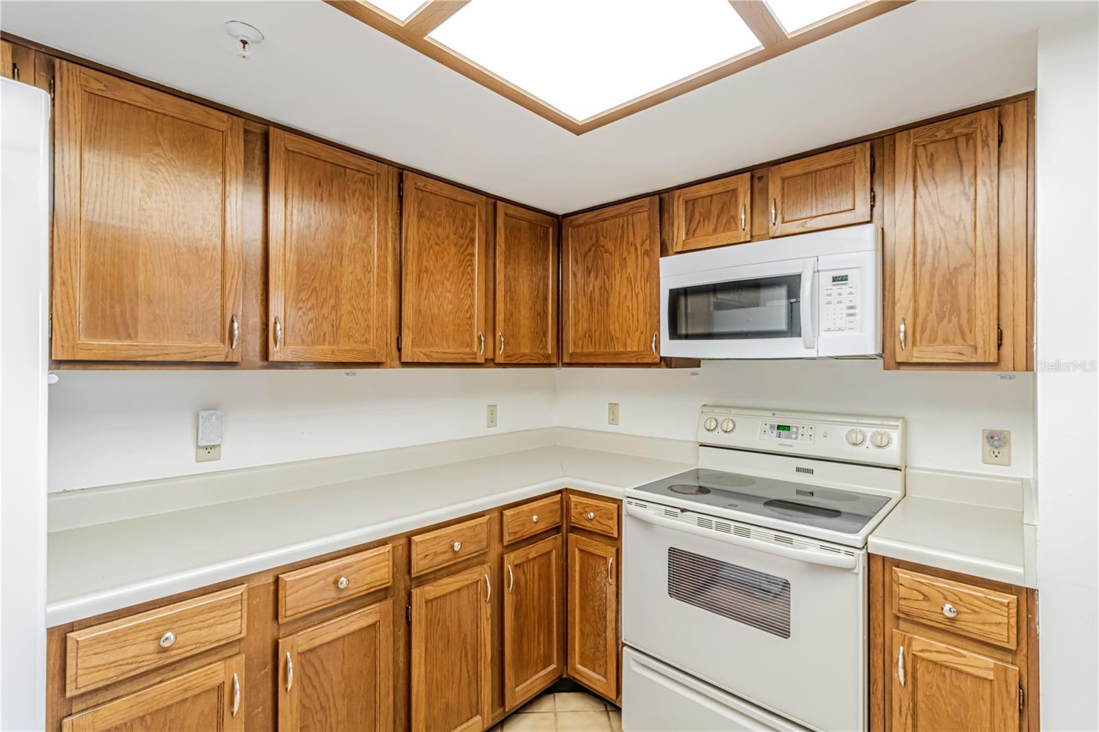 Image 16 of 50 For 5940 Pelican Bay Plaza S 504