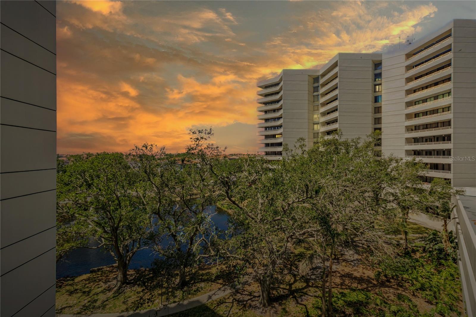 Image 26 of 50 For 5940 Pelican Bay Plaza S 504