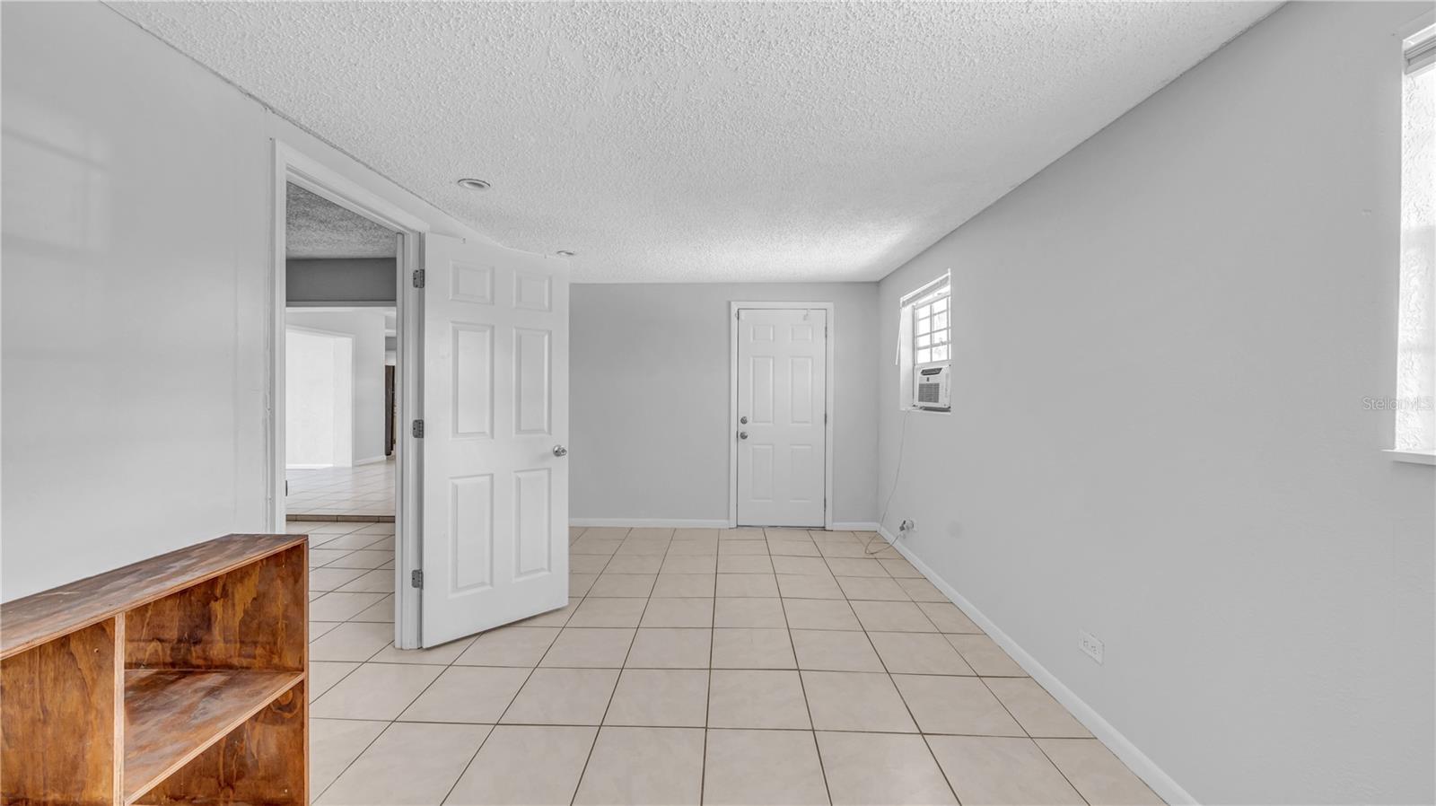 Image 18 of 23 For 7515 17th Lane N