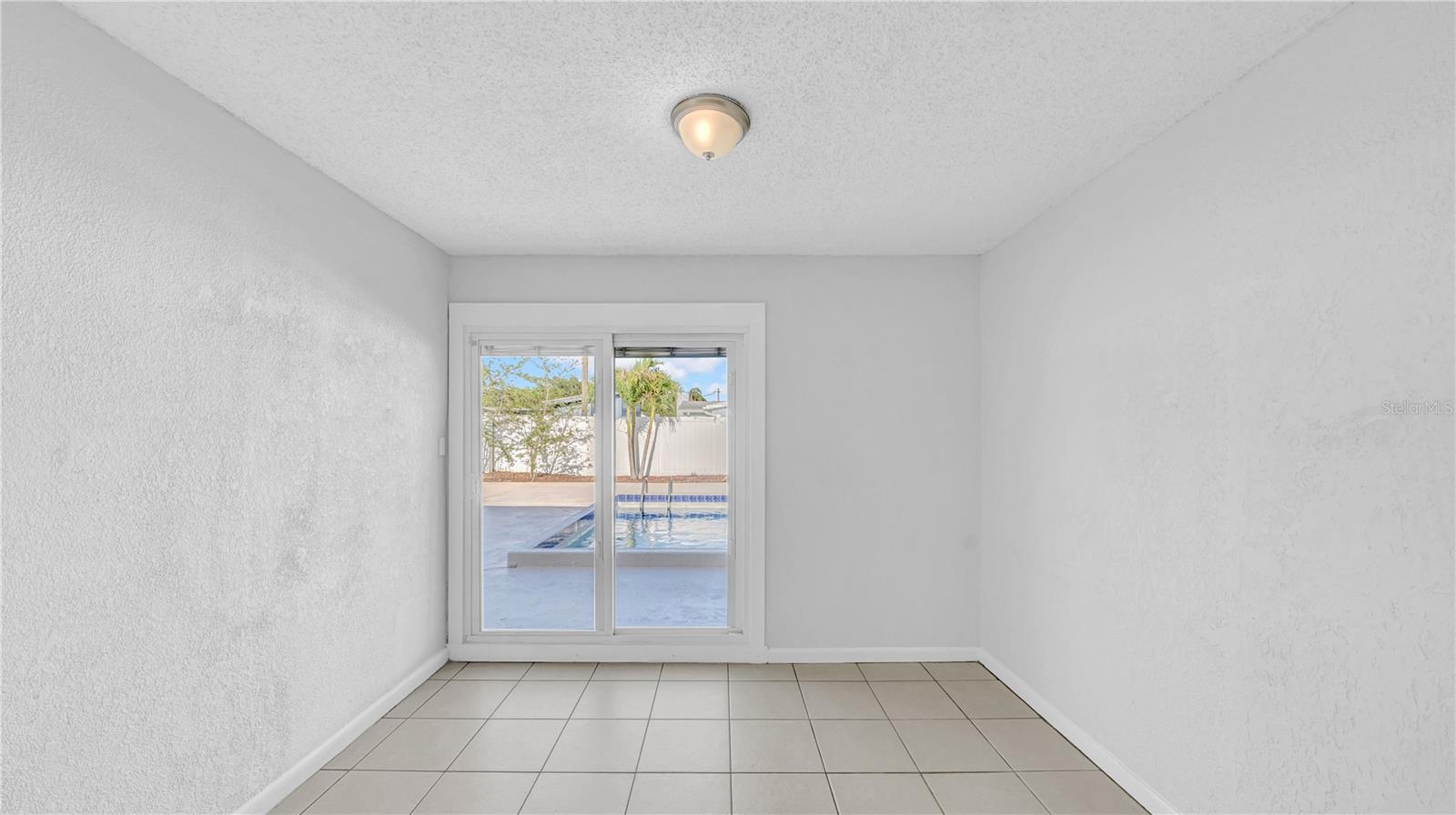 Image 4 of 23 For 7515 17th Lane N