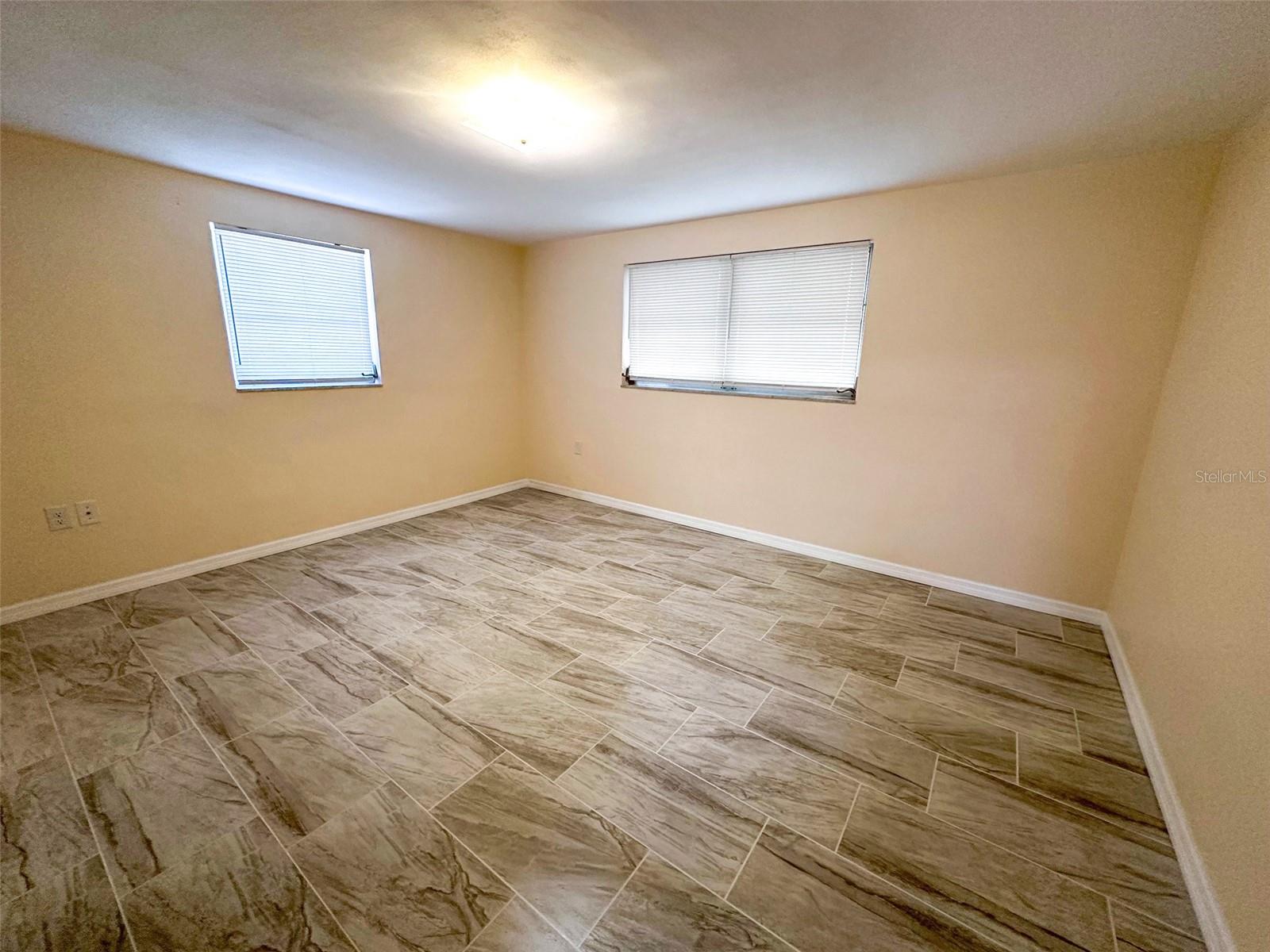 Image 19 of 36 For 3607 Cambridge Street