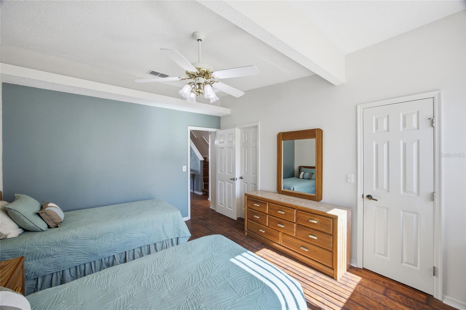 Image 19 of 37 For 524 Garland Circle