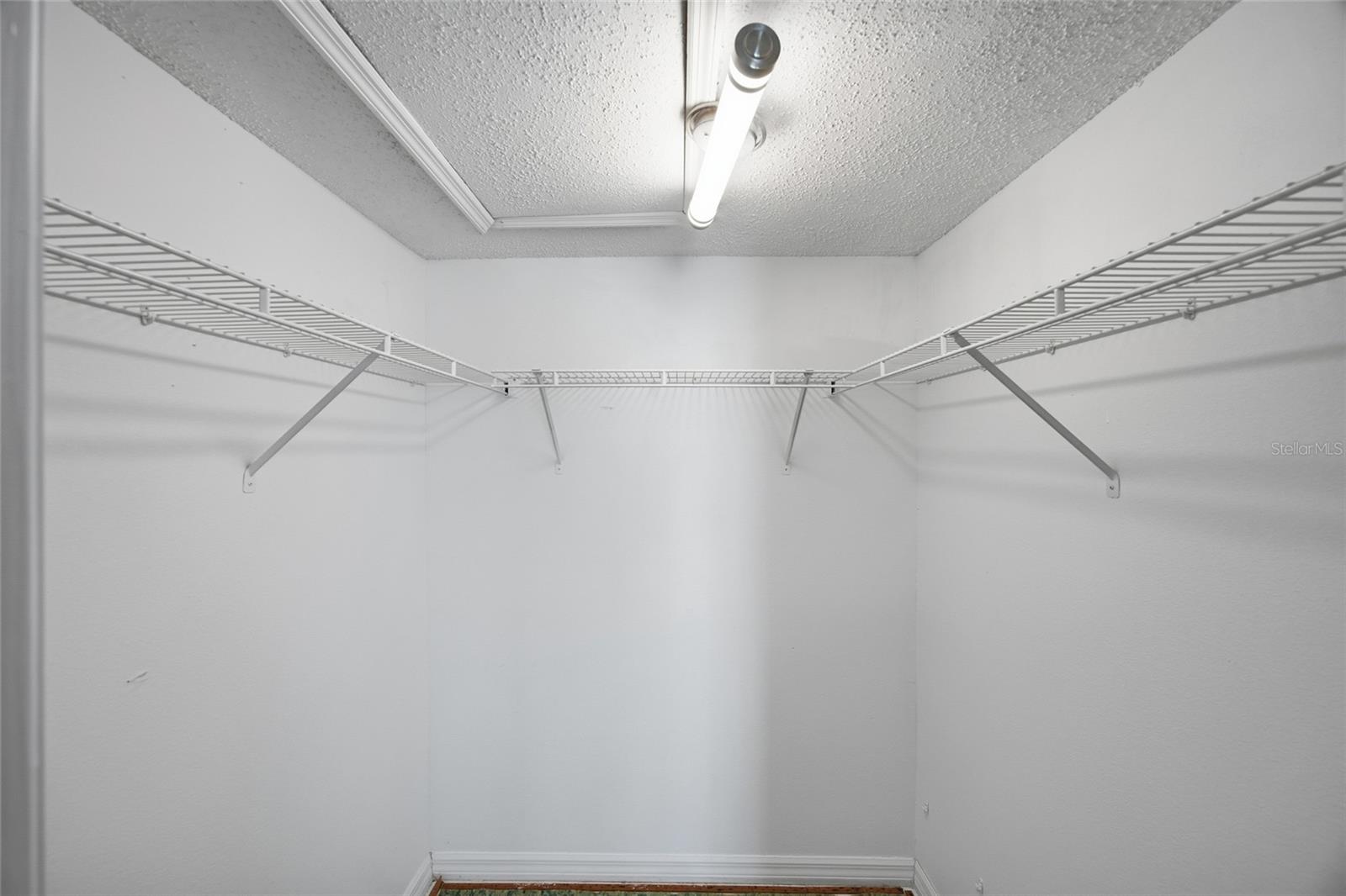 Image 24 of 37 For 524 Garland Circle